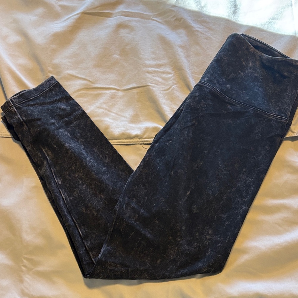 PINK Victoria's Secret Black Yoga Leggings